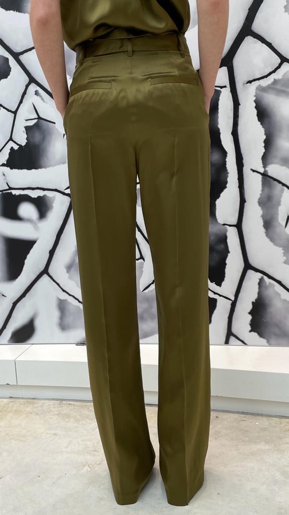 Pantalon olive en soie